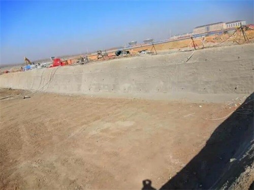乐业高铁桩基础建设